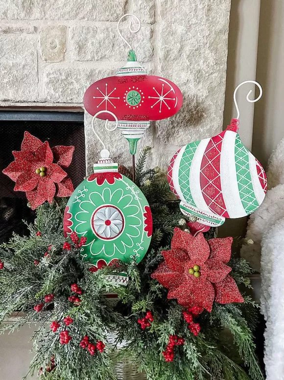 The Round Top Collection Pot Stakes>All Glitter Red Poinsettia Stake