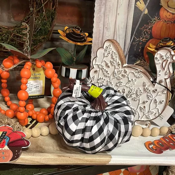 Liberty Floral Figurines>Black And White Check Fabric Plaid Pumpkin