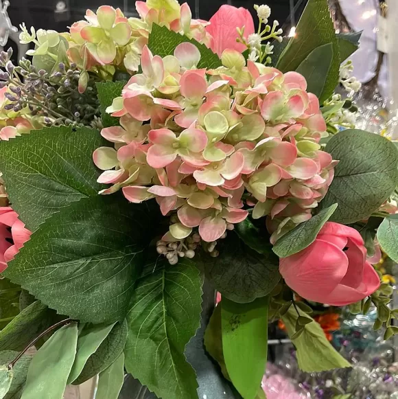 CRI Spring Sprays>Blush And Green Hydrangea Bush