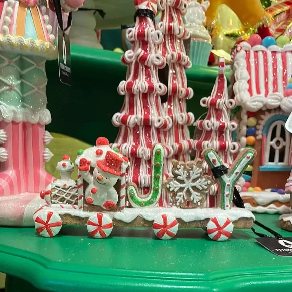 Regency Focal Points>Gingerbread Train