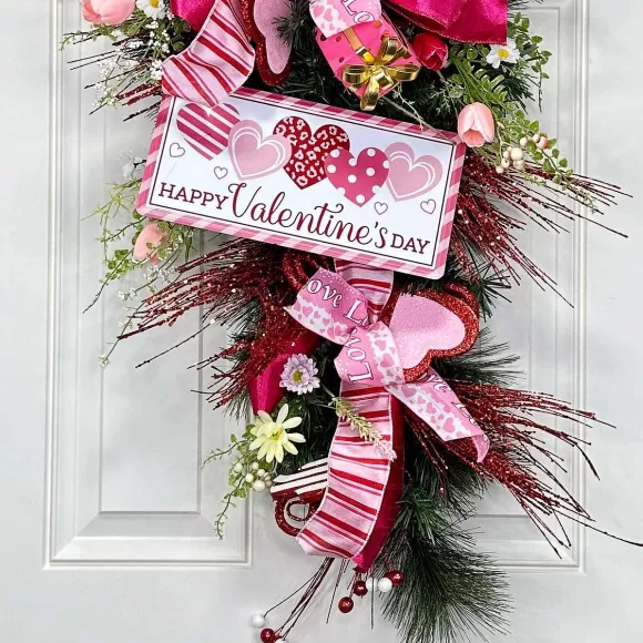 Craig Bachman Table Decor>Happy Valentine's Day Sign