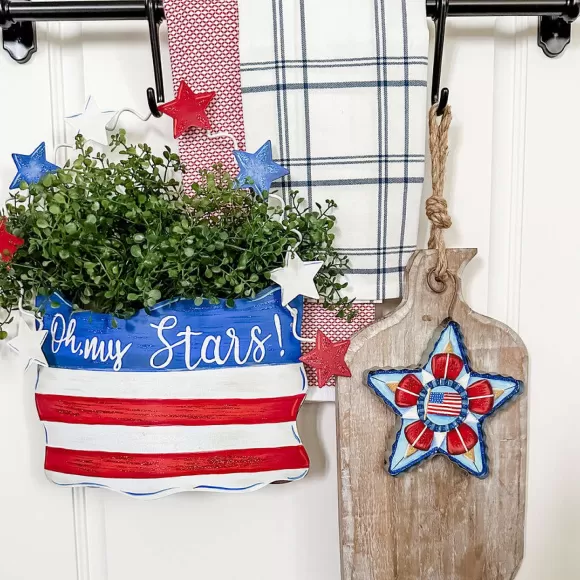 The Round Top Collection Wall Decor>Oh My Stars Basket