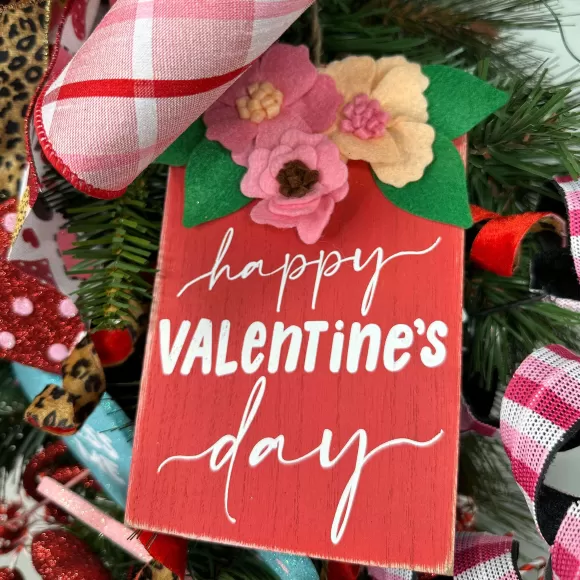 Direct Export Co. Hanging Decor>Red Floral Valentine's Day Ornament