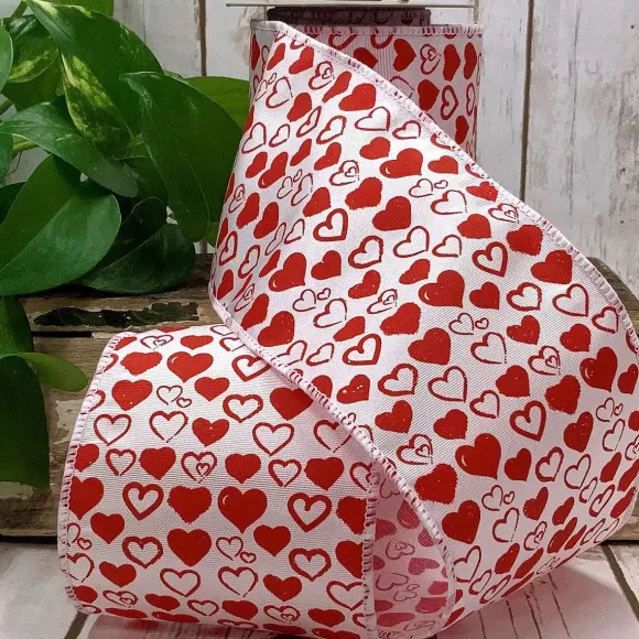 D. Stevens Ribbon>Red Heart Doodles On White Ribbon, 4" X 10Yd