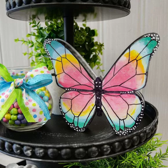 The Round Top Collection Focal Points>Reversible Butterfly Sitter