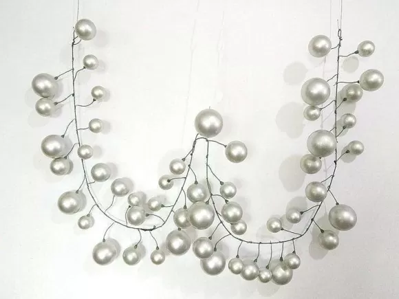 Farrisilk Winter>Silver Ball Garland, 10'