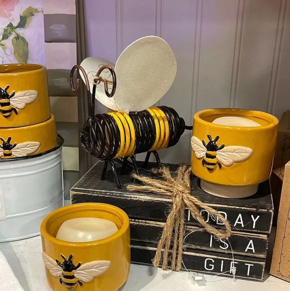 The Round Top Collection Spring>Spring-Y Bumble Bee